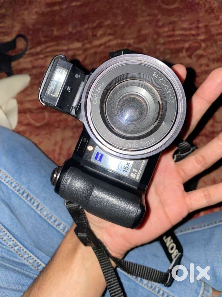 Sony DSC H9