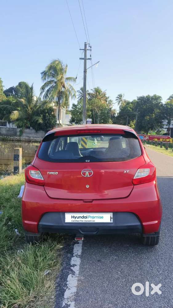 Tata Tiago 1.2 Revotron Xt, 2018, Petrol