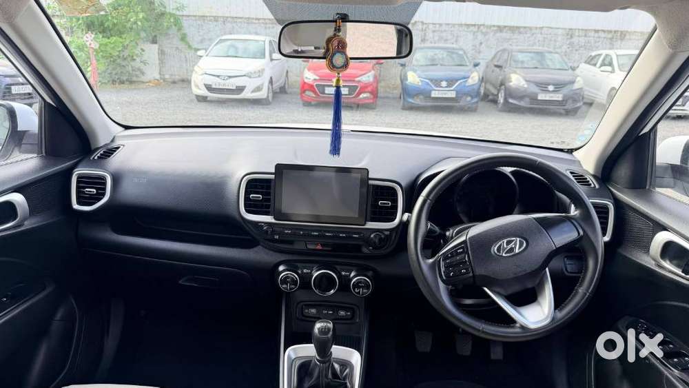 Hyundai Venue 1.2 S Plus, 2021, Petrol