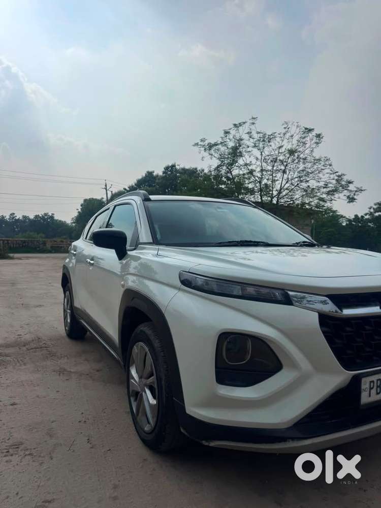 Maruti Suzuki Fronx Petrol 2024