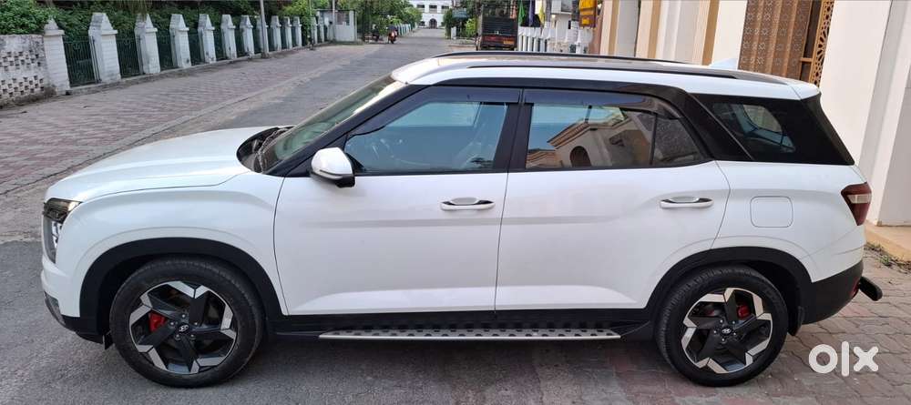 Hyundai Alcazar 1.5 Platinum (o) Diesel At 6 Str, 2023, Diesel