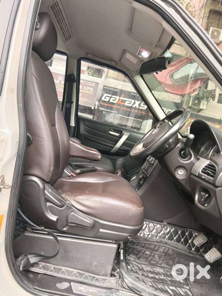 Tata Safari Storme Vx, 2018, Diesel