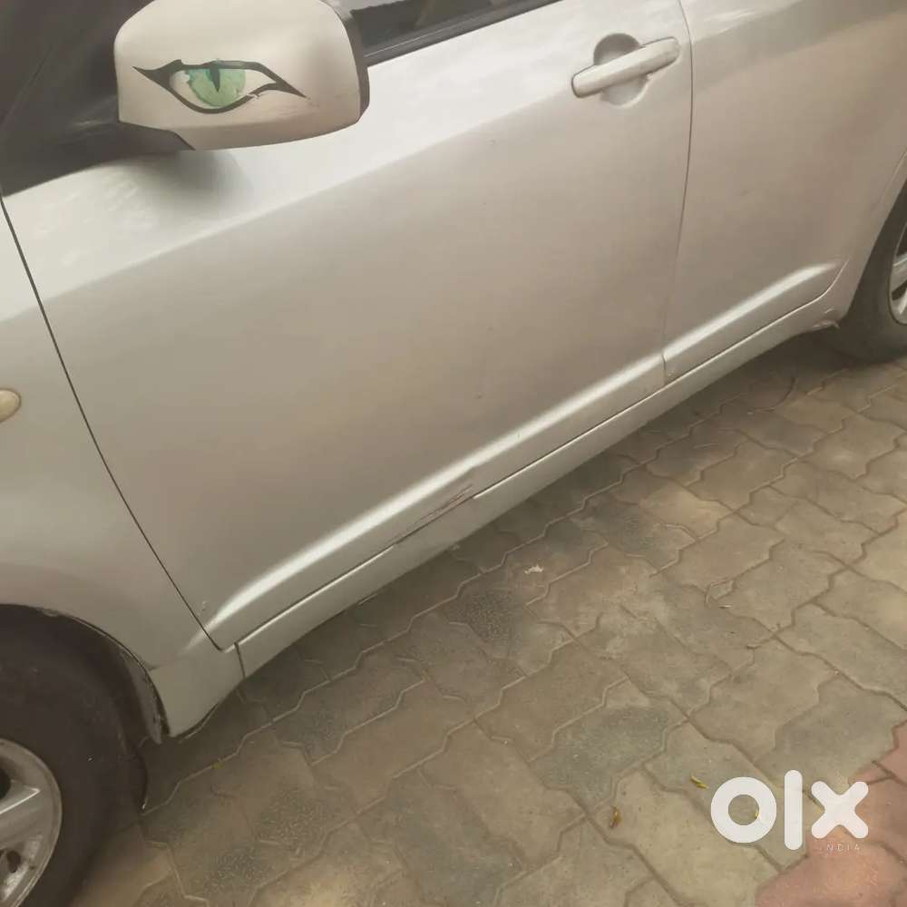 Maruti Suzuki Dzire 2011