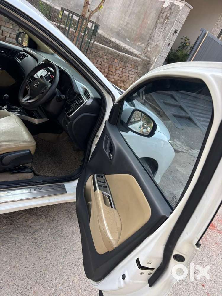 Honda City 2016 Diesel Well Maintained