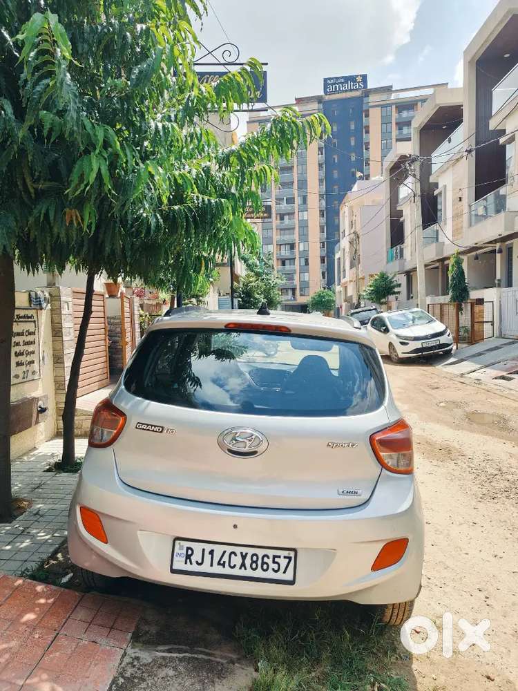 Hyundai Grand I10 Sportz 2015 Diesel Manual