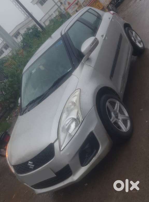 Maruti Suzuki Swift Vxi, 2015, Petrol