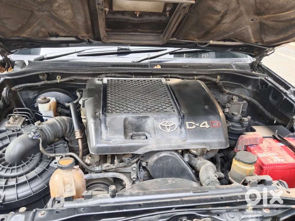 Toyota Fortuner 3.0 4x4 Manual, 2010, Diesel