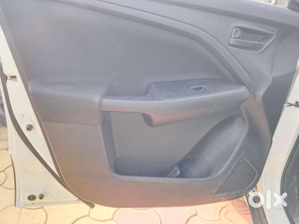 Maruti Suzuki Brezza 1.5 Vxi Smart Hybrid, 2022, Petrol