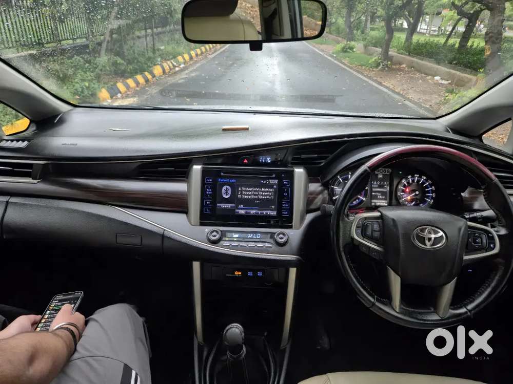 Toyota Innova Crysta 2018 Diesel 165000 Km Driven