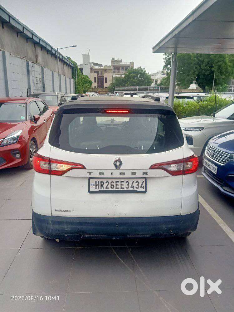 Renault Triber Rxt, 2019, Petrol
