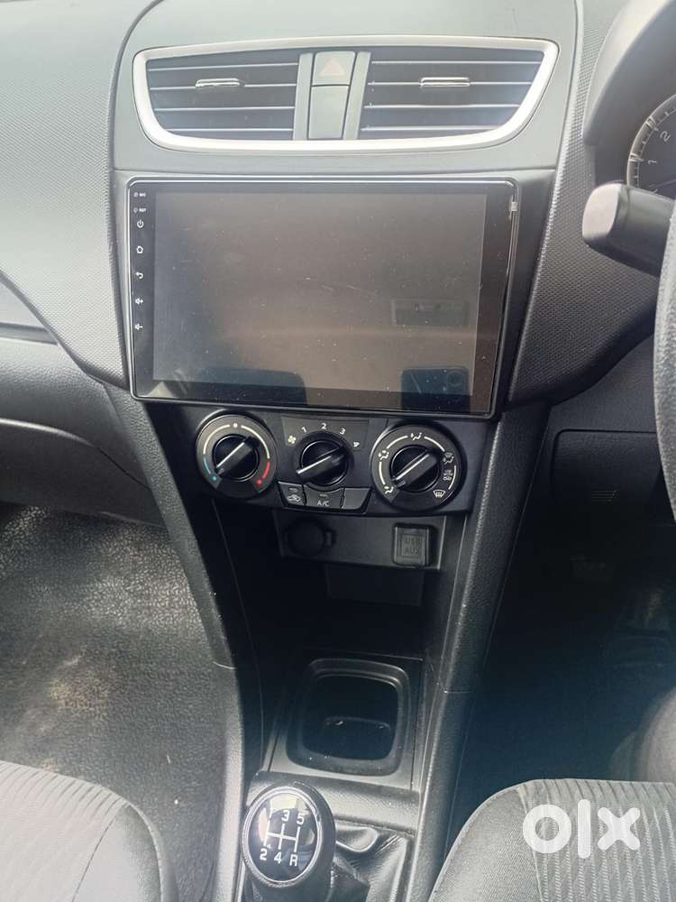 Maruti Suzuki Swift Vxi Optional, 2016, Petrol