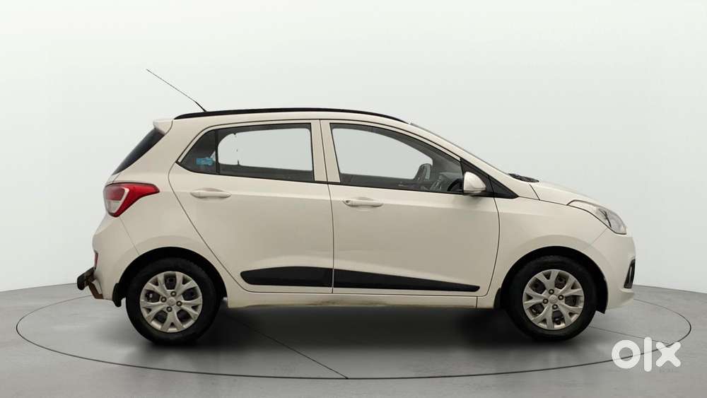 Hyundai Grand I10 Sportz 1.2 Kappa Vtvt, 2015, Petrol