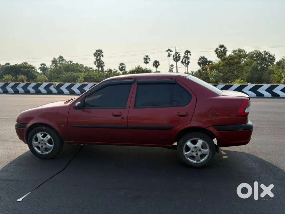 Ford Ikon 2004 Petrol