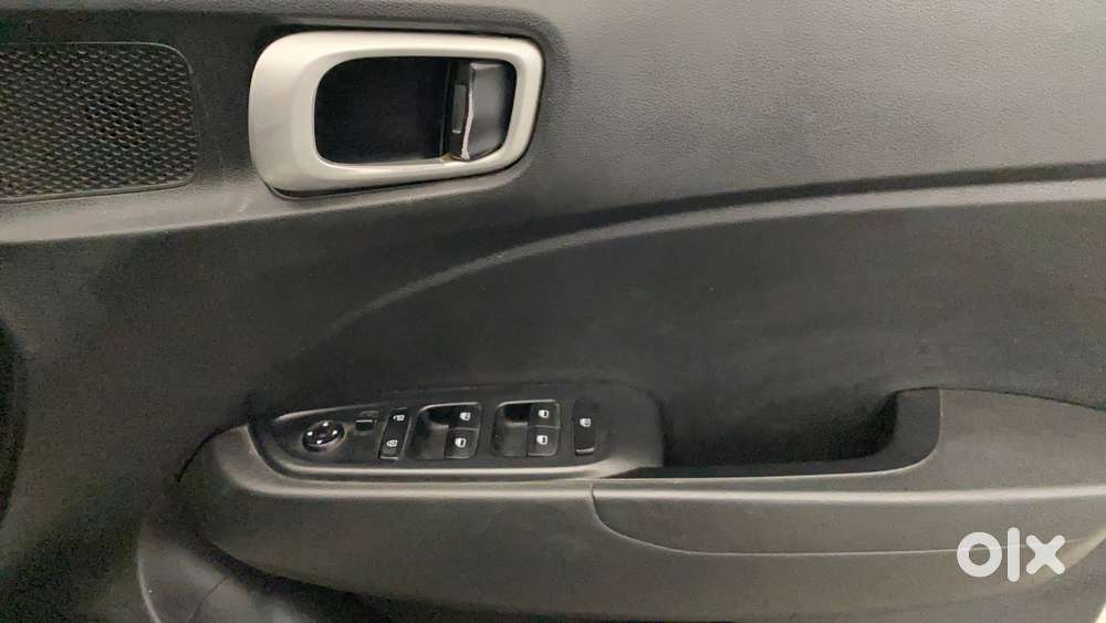Hyundai Venue S, 2021, Petrol