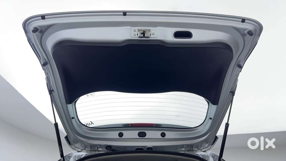 Maruti Suzuki Grand Vitara 1.5 Zeta Smart Hybrid At, 2023, Petrol