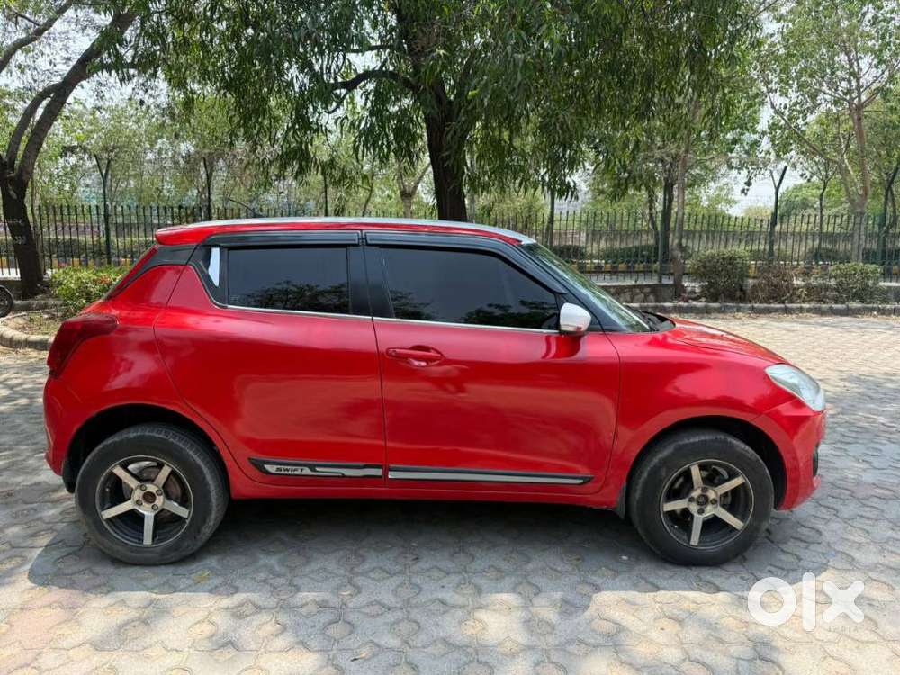 Maruti Suzuki Swift 1.2 Vxi (o), 2022, Petrol