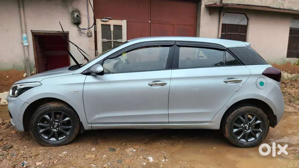 Hyundai I20 2020 Cng & Hybrids 61200 Km Driven