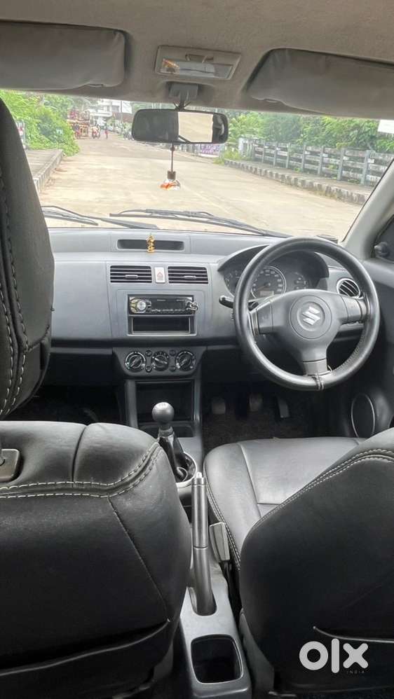 Maruti Suzuki Swift Petrol 2006
