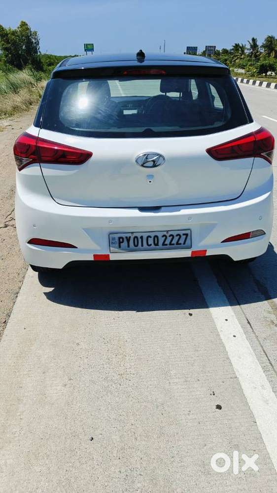 Hyundai I20 Petrol Asta Dual Tone, 2017, Petrol