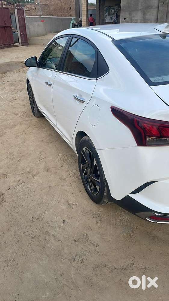 Hyundai Verna 2021 Diesel 60000 Km Driven