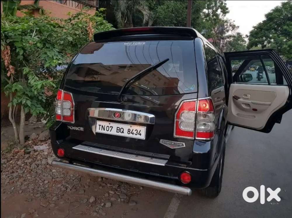 Force Motors Force One 2014 Diesel 58000 Km Driven