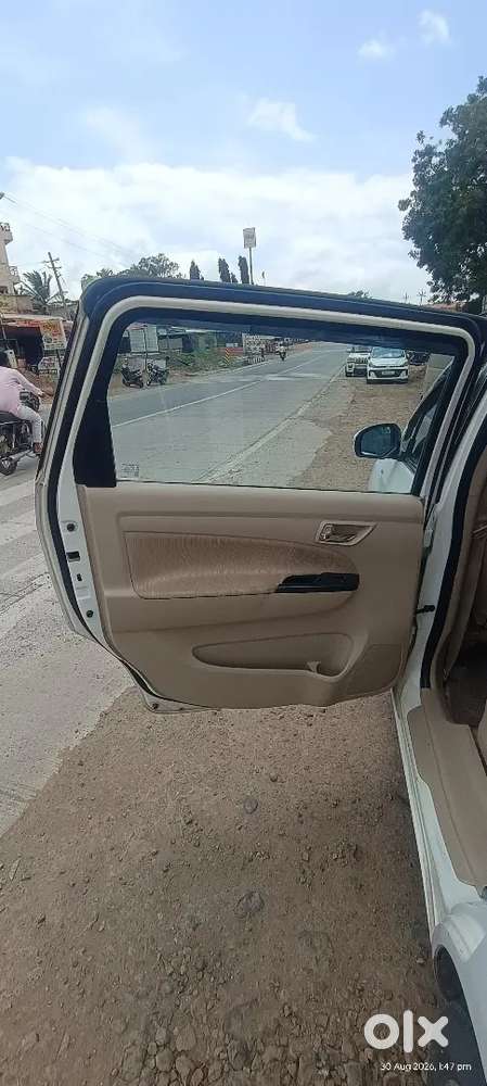 Maruti Suzuki Ertiga 2015 Edition