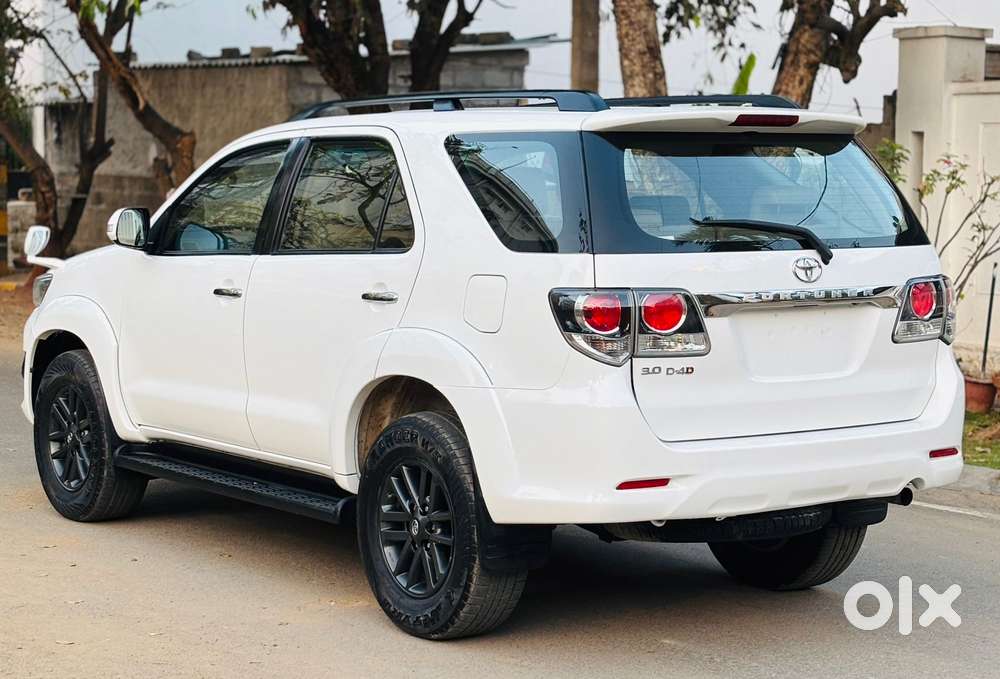 Toyota Fortuner 2.8 2wd Mt, 2016, Diesel