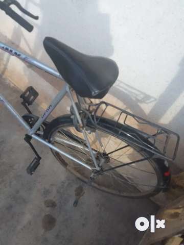 Sports cycle Thin Tyre smooth ride bicycle very cool condition