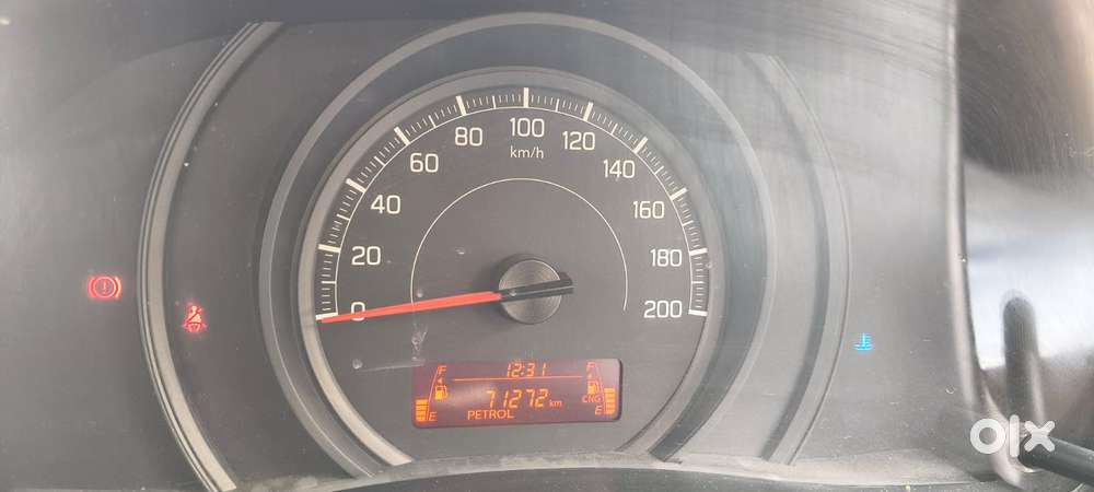 Maruti Suzuki Dzire 1.2 Vxi Cng, 2024, Cng & Hybrids