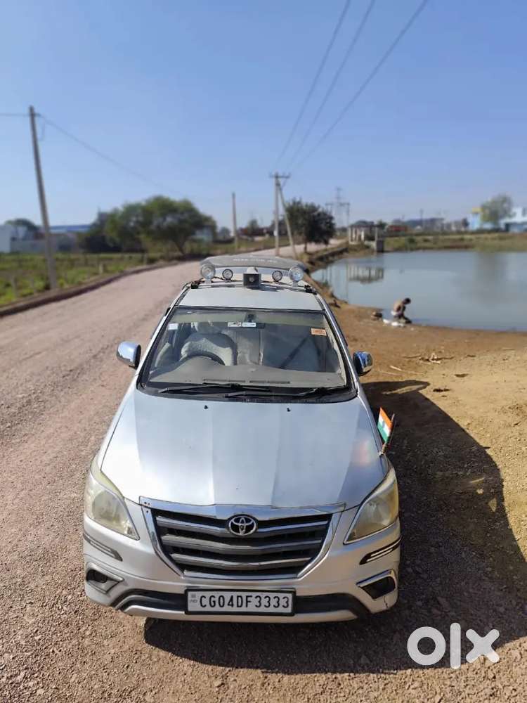 Toyota Innova Hycross 2009 Diesel 389931 Km Driven