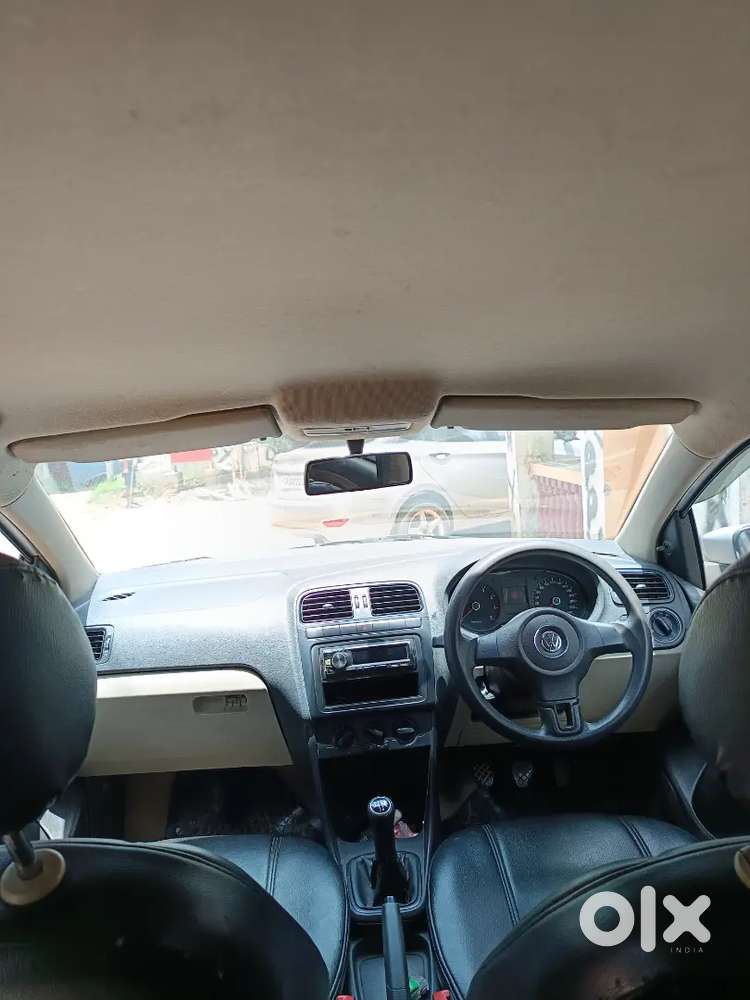 Volkswagen Polo 1.2 Mpi Mt Model 2011