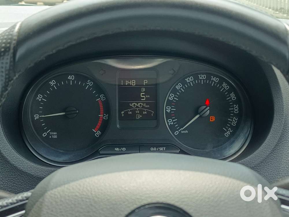 Skoda Rapid 1.0 Ambition Tsi At, 2021, Petrol