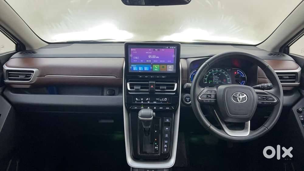Toyota Innova Hycross 2.0 Vx Hybrid 7 Str, 2024, Cng & Hybrids