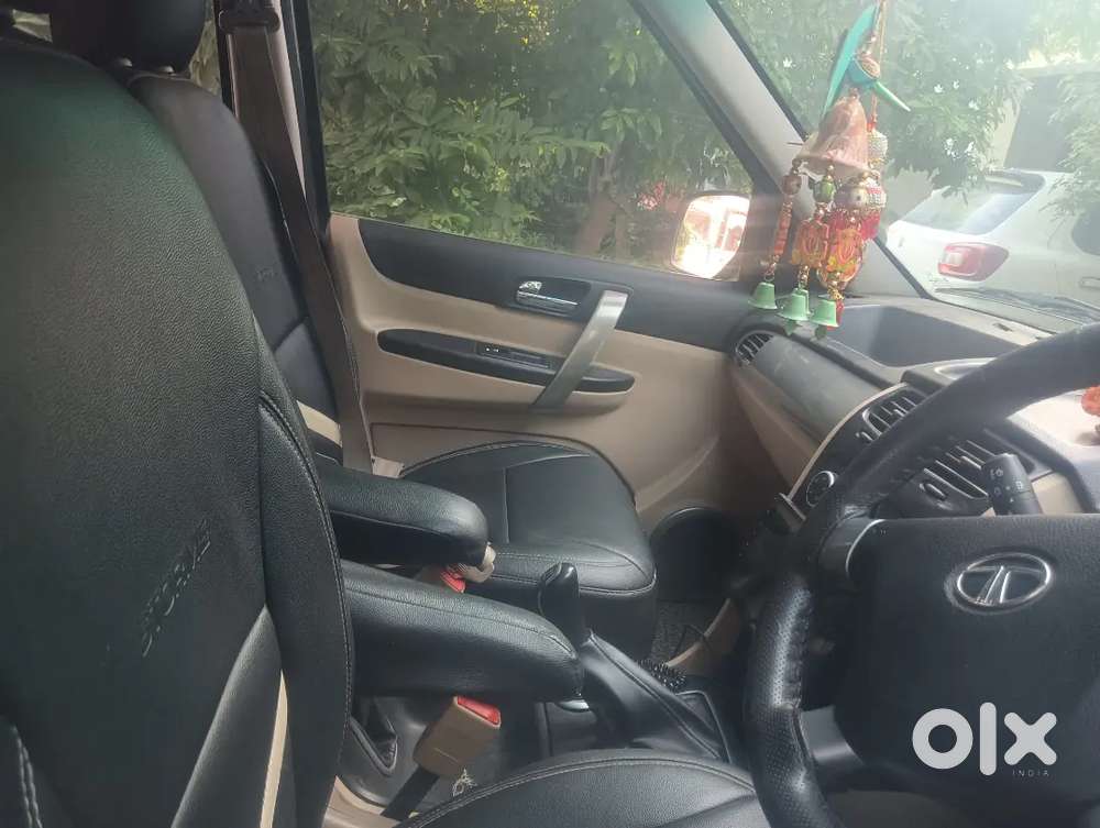 Tata Safari Storme 2014 Diesel Manual Car