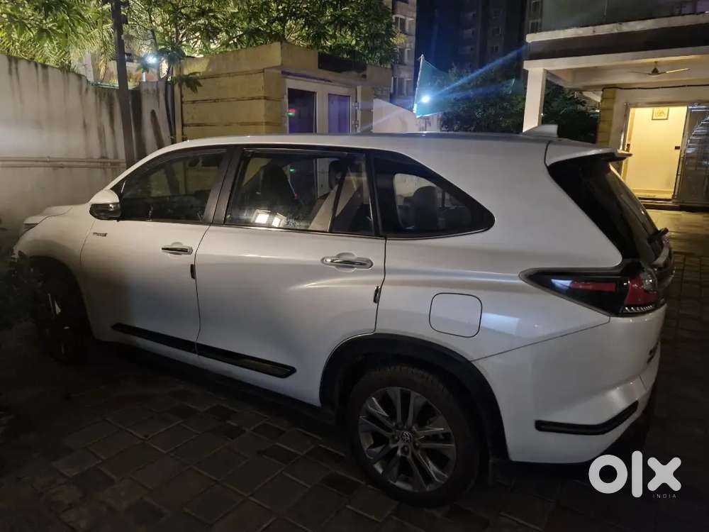 Toyota Innova Hycross 2024 Well Maintained Condition