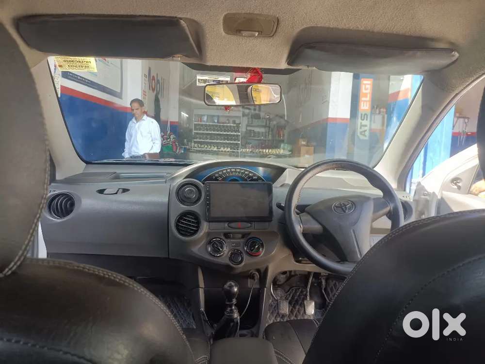 Toyota Etios 2014 Diesel 100000 Km Driven