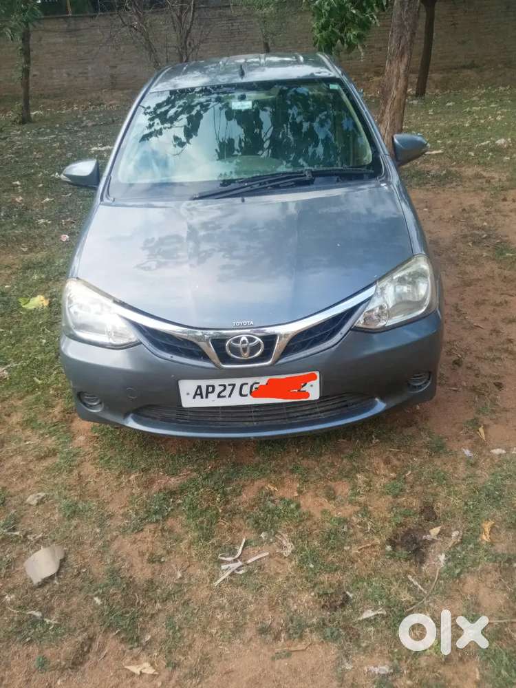 Toyota Etios 2015 Diesel 320000 Km Driven