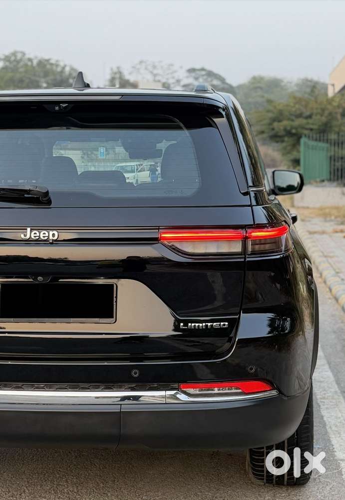 Jeep Grand Cherokee Limited (o) 4x4 At, 2024, Petrol