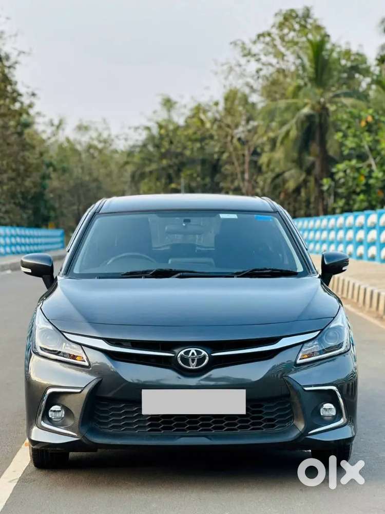 Toyota Glanza 2024 Petrol Well Maintained