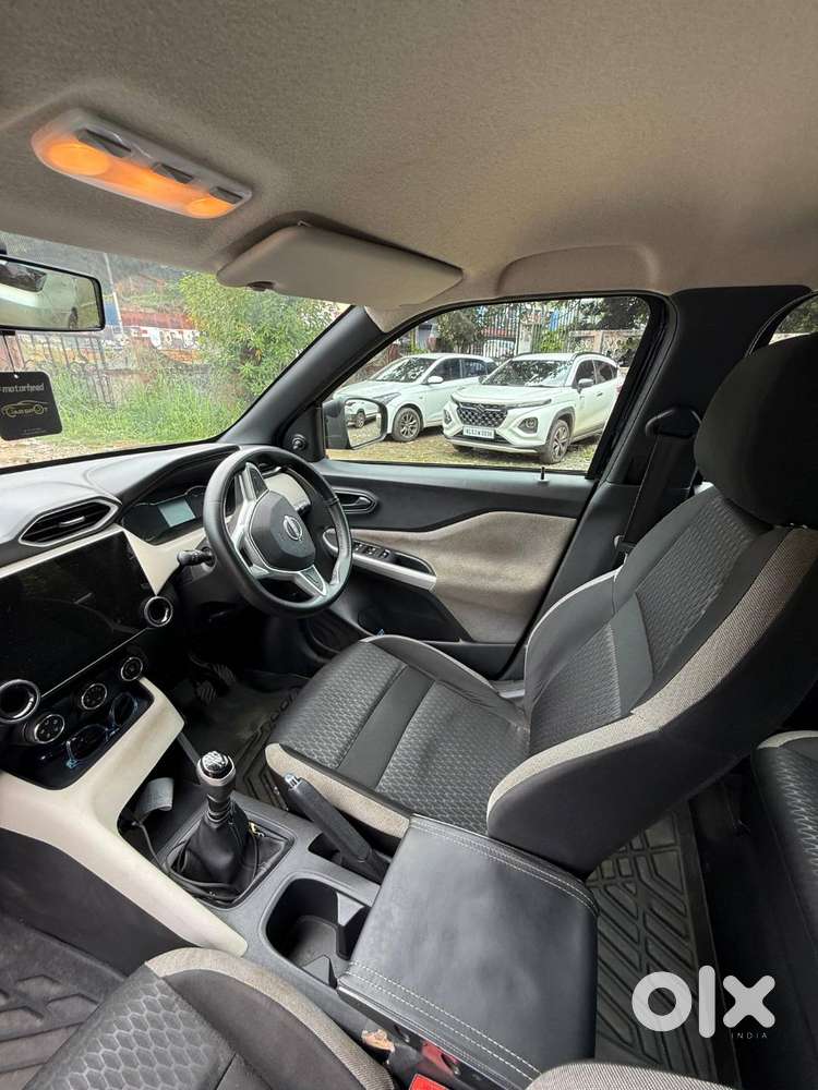 Nissan Magnite Xe 2024