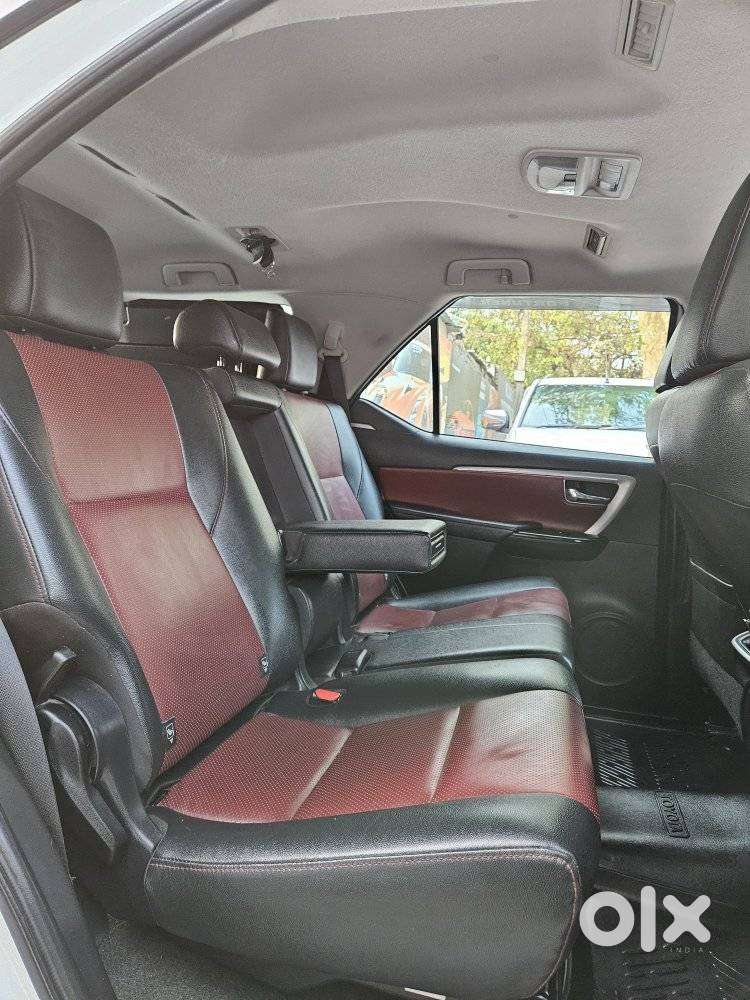 Toyota Fortuner Legender 4x4 At 2.8, 2023, Diesel