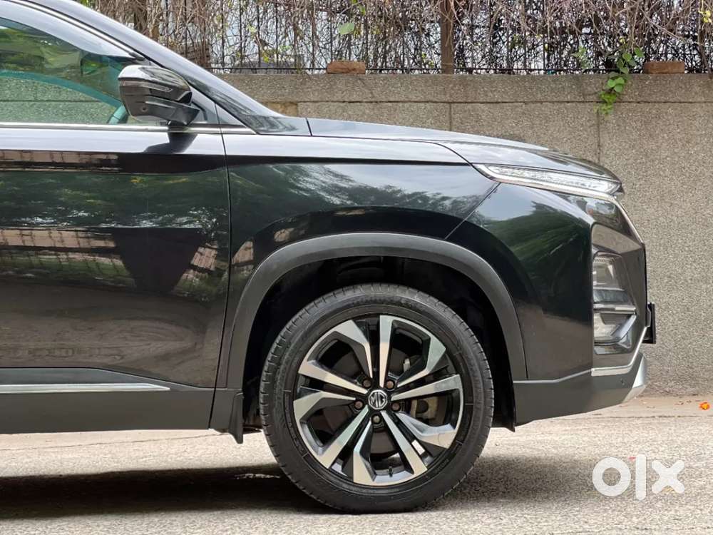 Mg Hector Plus Sharp Pro 1.5 Turbo Petrol Cvt 6 Str, 2023, Petrol