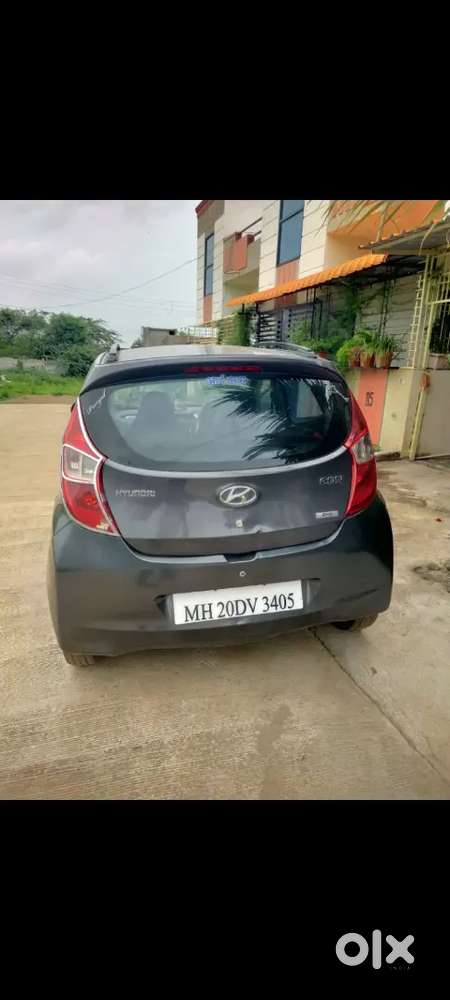 Hyundai Eon 2016 Petrol Well Maintained