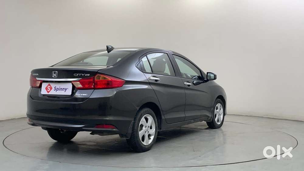 Honda City I-vtec S, 2015, Petrol