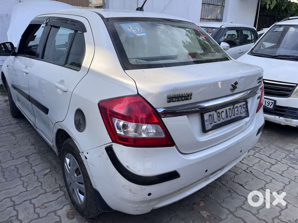 Maruti Suzuki Swift Dzire 1.2 Vxi Bsiv, 2013, Petrol