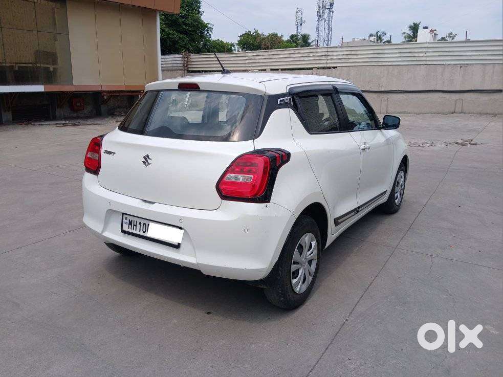 Maruti Suzuki Swift Vxi Optional, 2020, Petrol