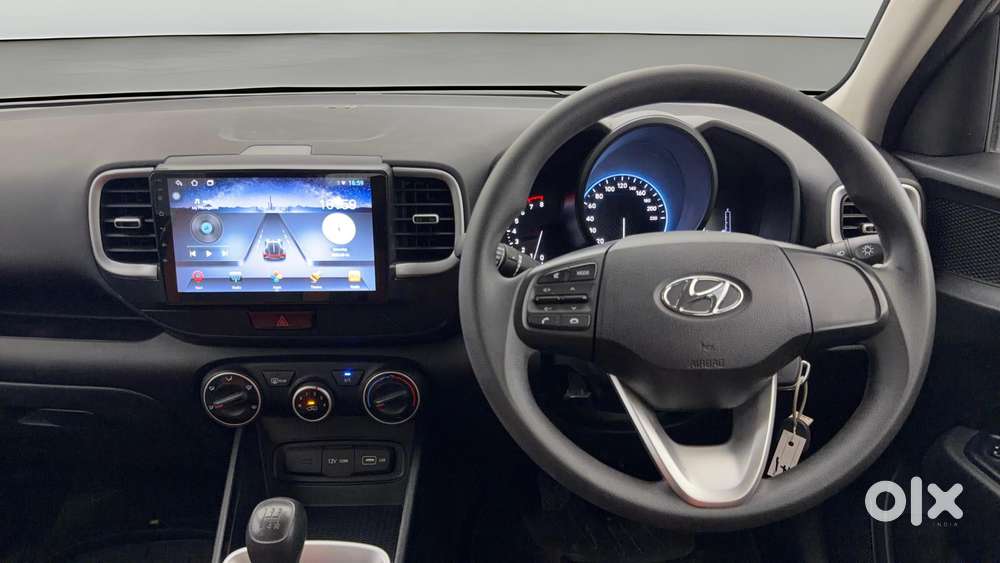 Hyundai Venue S, 2021, Petrol