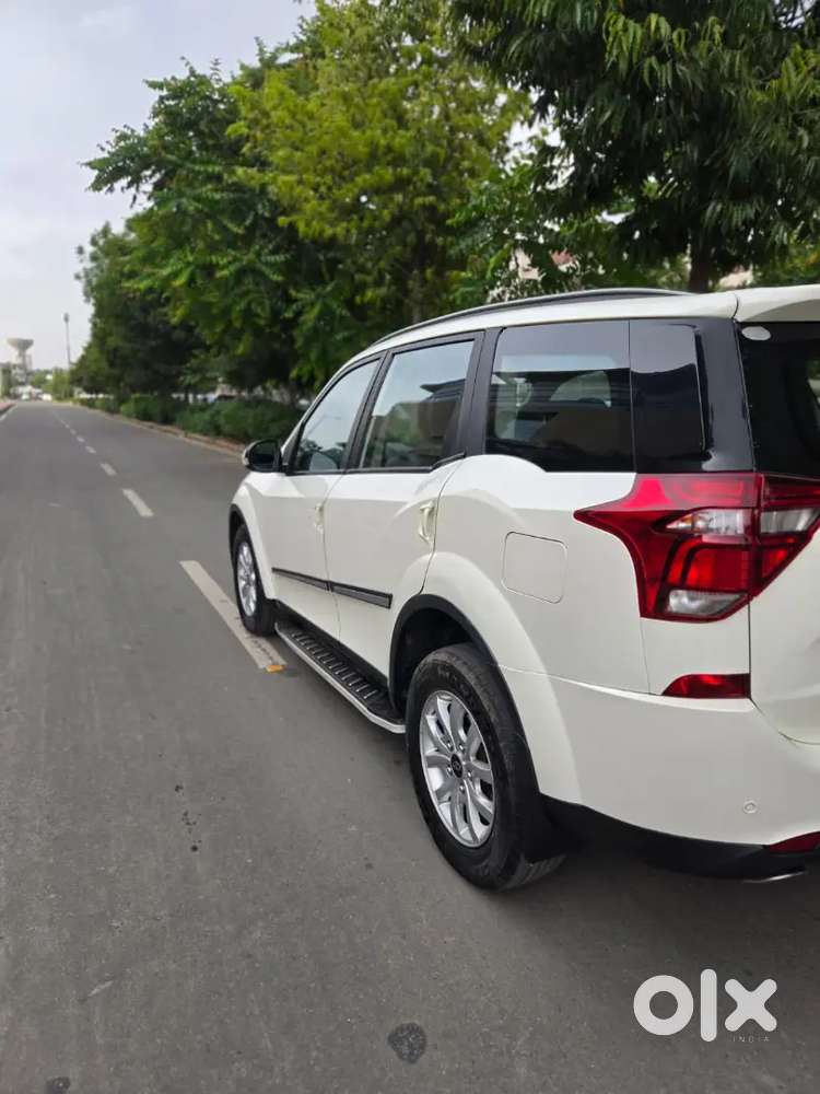 Mahindra Xuv500 Automatic 2021 Diesel Well Maintained