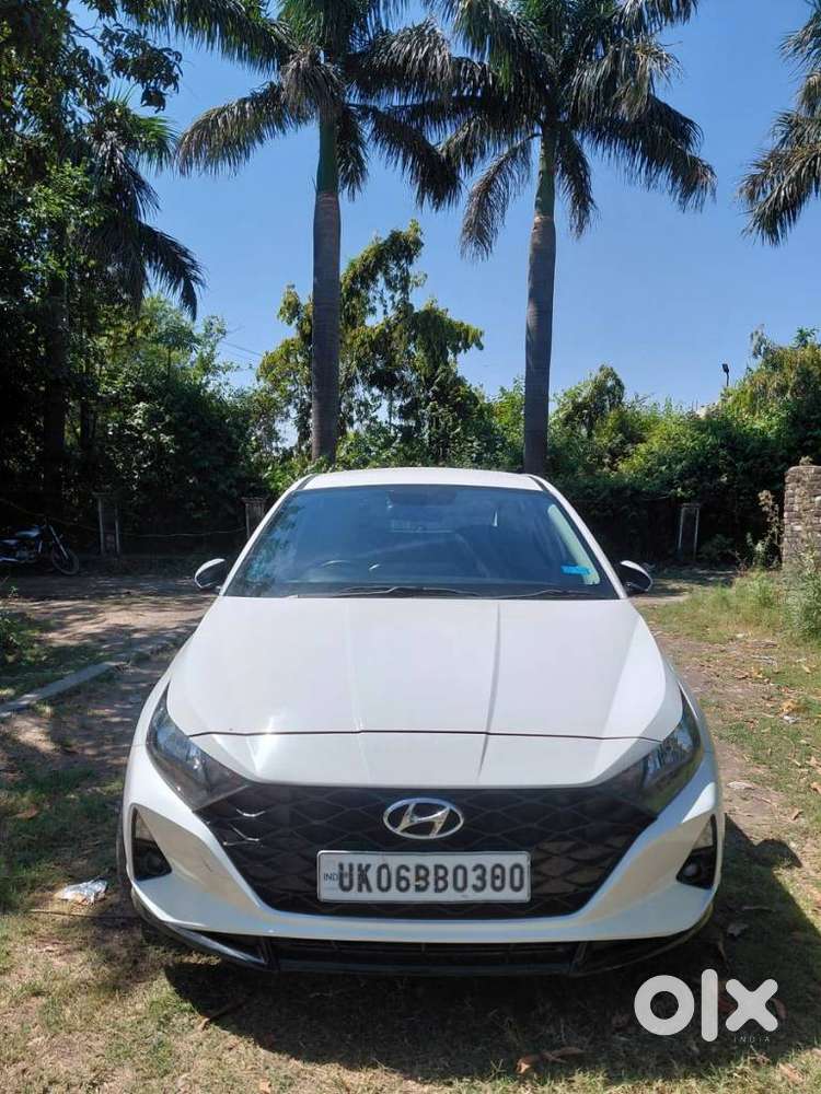 Hyundai I20 Sportz 1.2 Ivt Dual Tone, 2021, Petrol