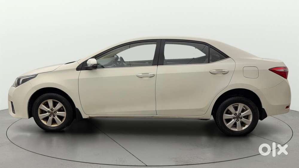 Toyota Corolla Altis 2013-2017 G Mt, 2015, Petrol
